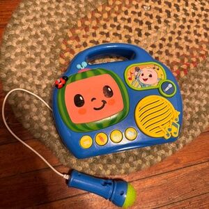 Cocomelon sing and dance musical boom